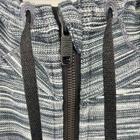 Lululemon Hooded Define Jacket Nulu Grey Size 6 - Picture 12 of 16